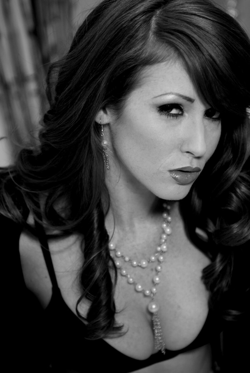 Валюша, 42 года, 1 размер груди